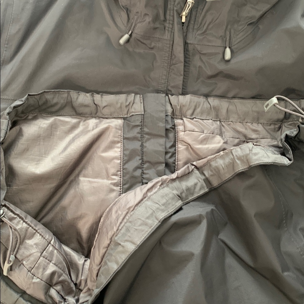 Patagonia Rain Jacket - Picture 13 of 15